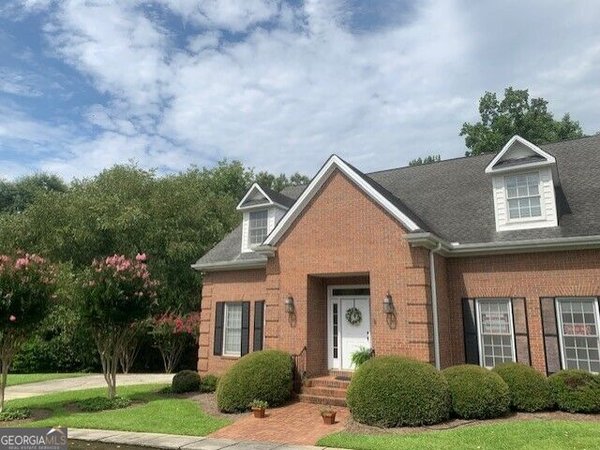 112 Covington Place Macon