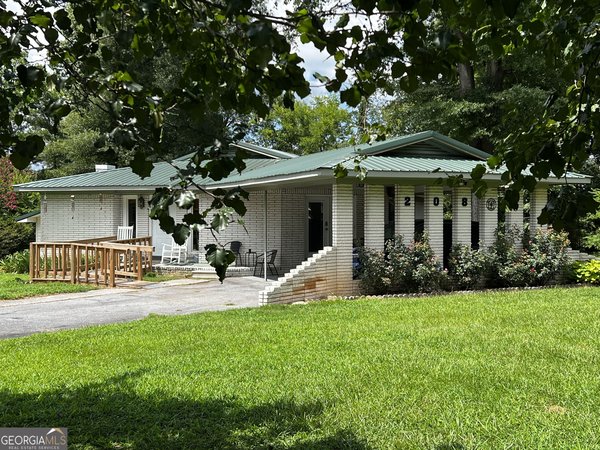 208 Kentucky Drive Calhoun