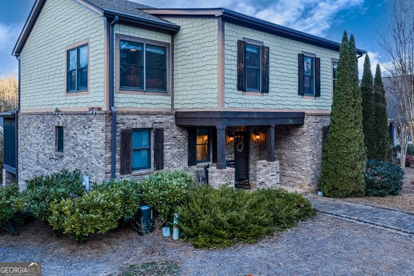43 Seasons View Court, Clarkesville
