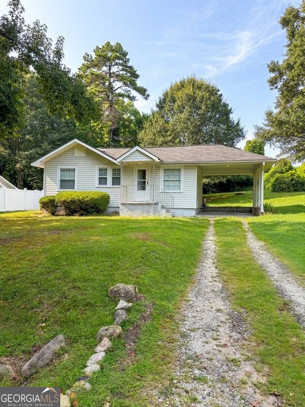 6057 Hill Street, Douglasville