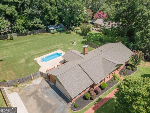 650 Azalea Drive, Lagrange