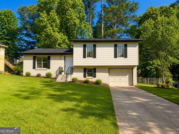 1683 Spoonbill Road Jonesboro