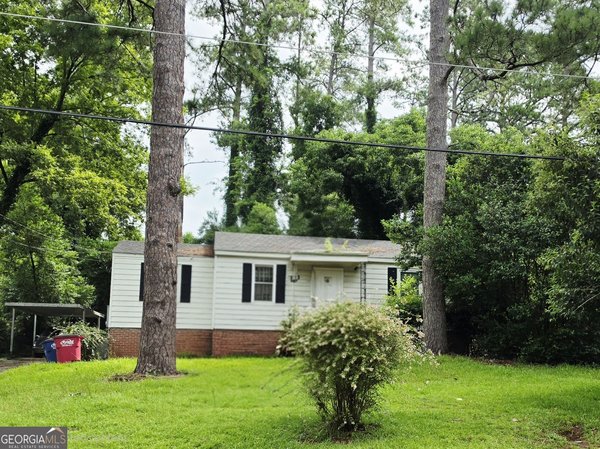 1705 Foster Place Macon