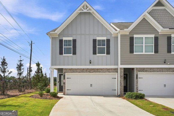 2150 Dougherty Place Hampton