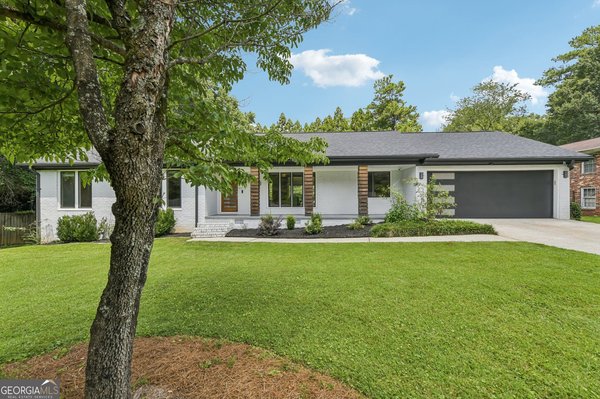 main picture of 3272 Balmoral Drive, Atlanta
