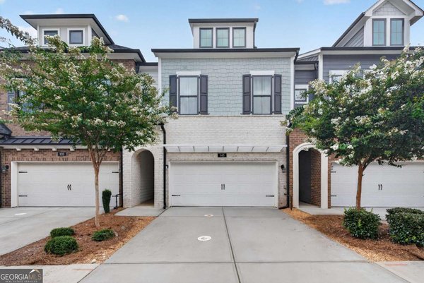 945 Kenway Avenue Roswell