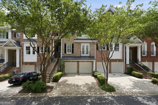 main picture of 5806 Riverstone Circle, Atlanta
