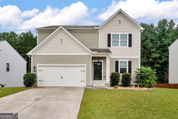 main picture of 1183 Hudson Court, Bethlehem