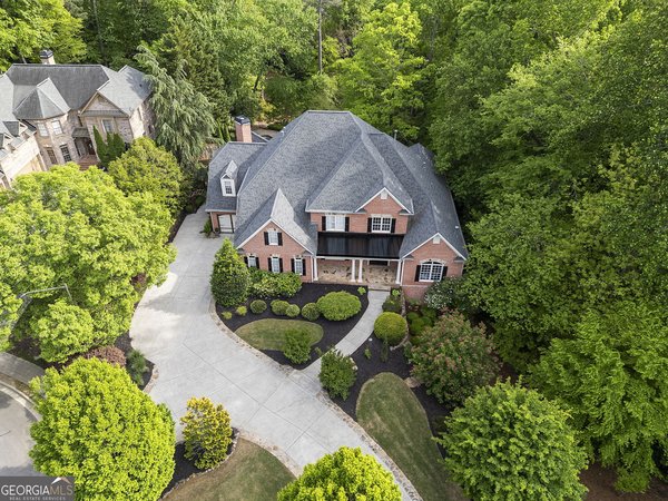 510 Grove Park Place, Roswell