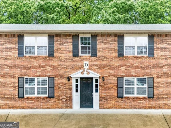 3665 Chestnut Drive, Atlanta