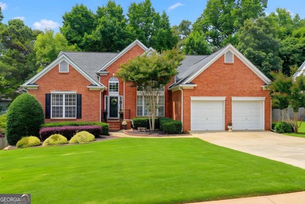 main picture of 3781 Devenwood Way, Buford