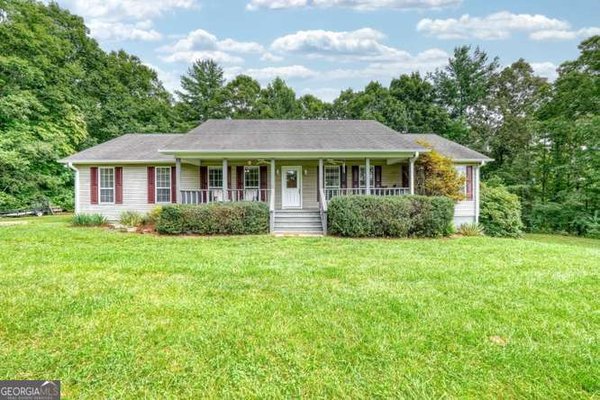 490 Copperhead Road, Blairsville
