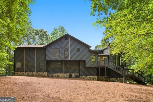 4361 Bishop Lake Road Marietta