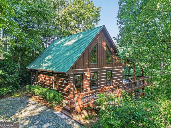 245 Sunrise Valley Road, Blue Ridge