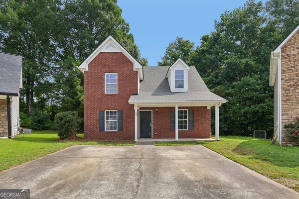 203 Twin Pines Court, Dallas