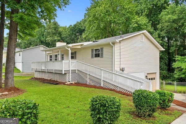 106 Caldwell Road Lawrenceville