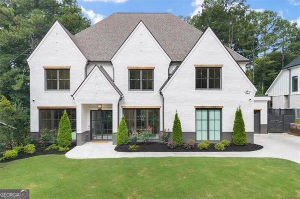 437 Jon Scott Drive, Alpharetta