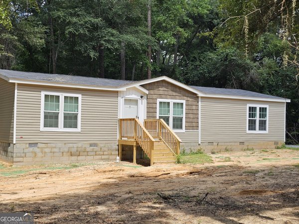 26 Spring Lake Drive, Hawkinsville