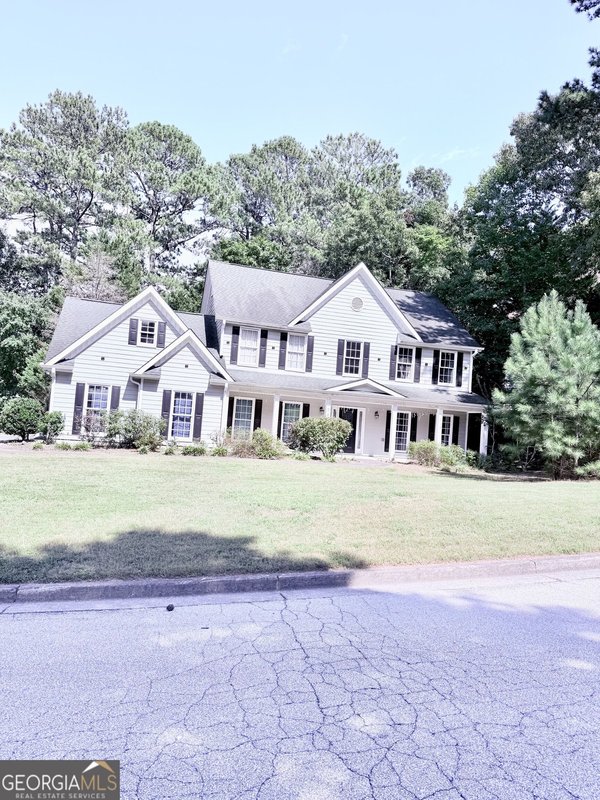 2887 Kingstream Drive Snellville