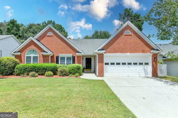 1581 Highland Bluff Court Suwanee