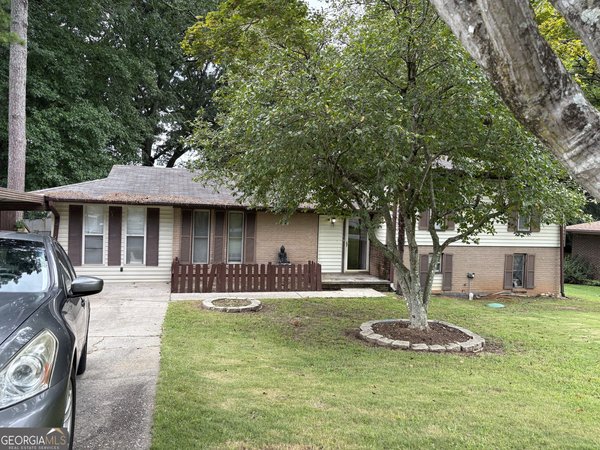 6051 Ledgewood Drive Forest Park