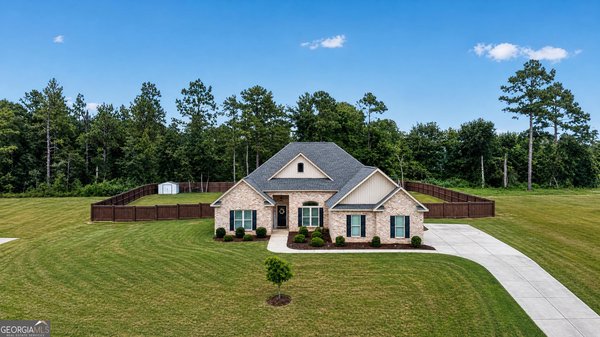 240 Lannington Drive, Lizella