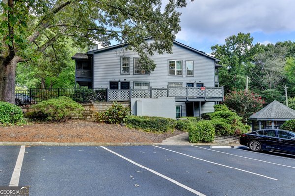 1305 Weatherstone Way, Atlanta