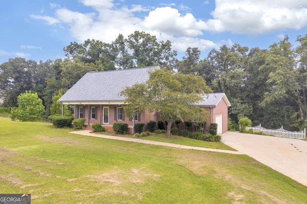 3272 Horace Road, Bowman