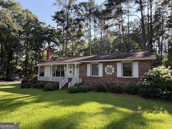 57 brown Circle Warrenton