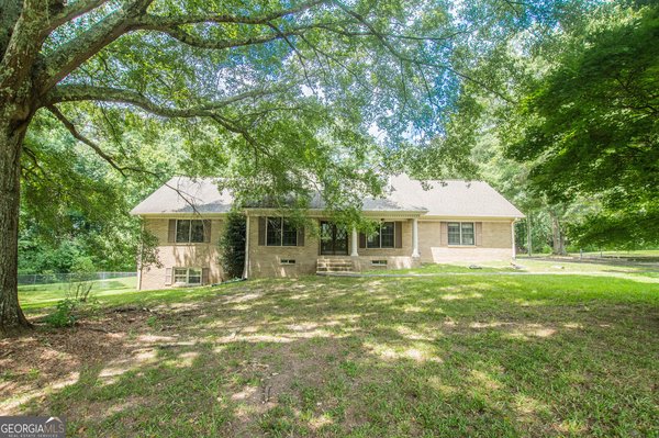 2195 Temple Johnson Road Snellville
