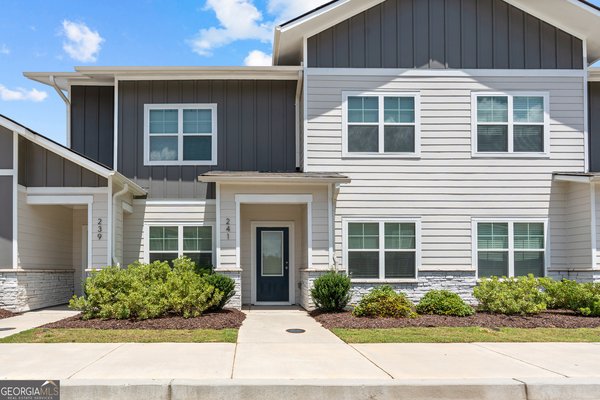 241 Rooker Drive Lagrange
