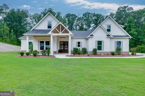 1077 Riverstone Drive Social Circle