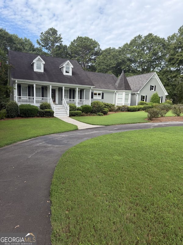 2820 Bay Ridge Dr Loganville