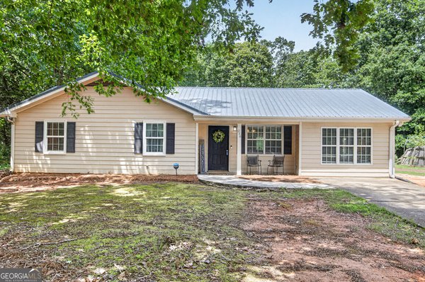 216 Brooks Lane, Winder