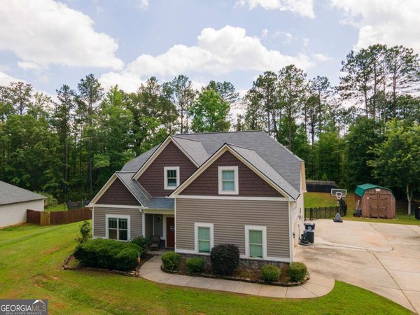 183 Edgemont Court Lagrange