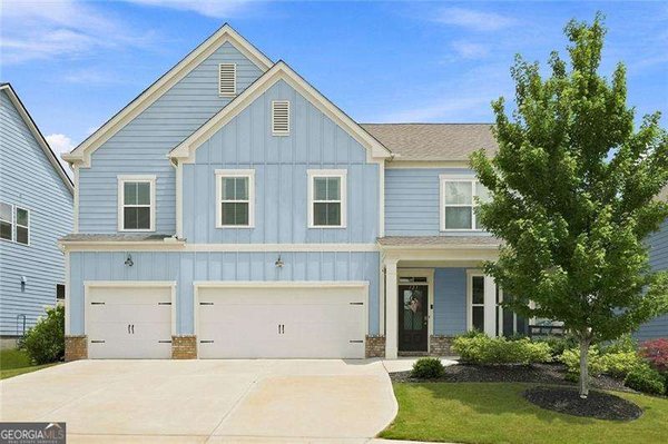 121 Treeline Trail Canton