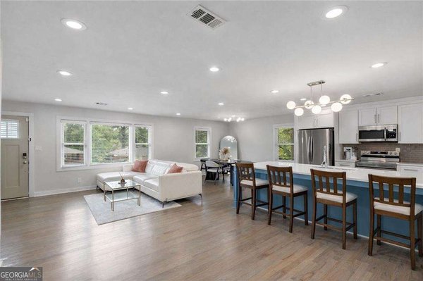 2353 Larchwood Road, Atlanta