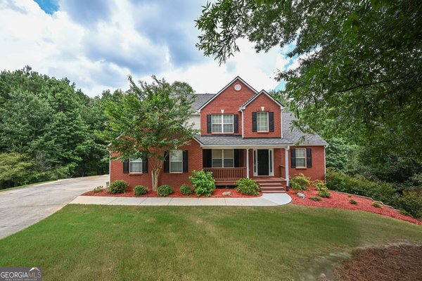 529 Plantation Creek Drive, Loganville