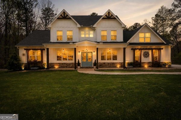 401 Blossom Trail Acworth