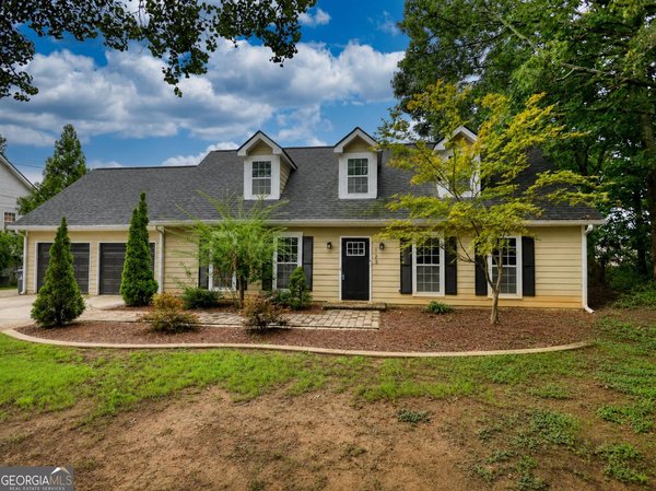 123 The Esplanade Way, Loganville