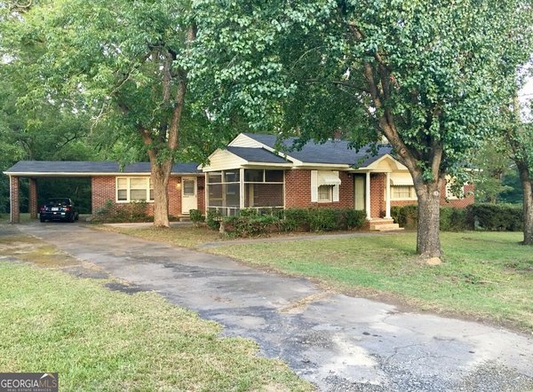 67 Lakeview Drive, Sparta