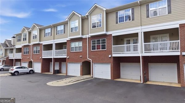 5110 Woodland Lane, Alpharetta