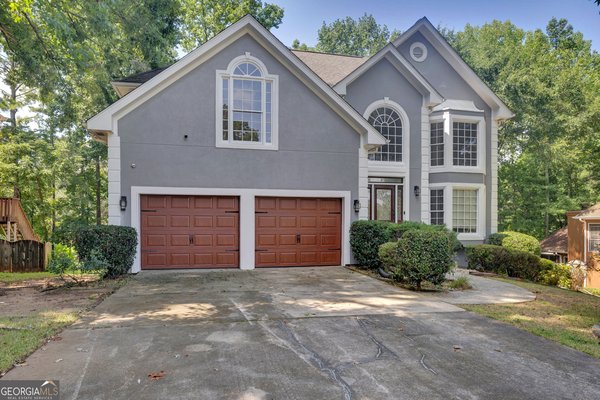 1412 Crooked Tree Circle Stone Mountain