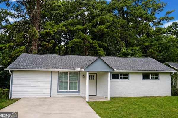 2911 Macon Drive, Atlanta