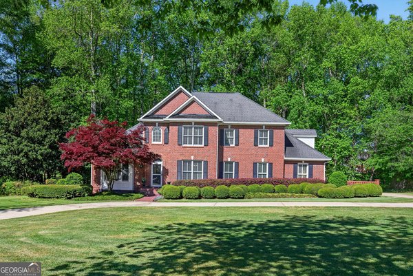 290 Youngs Circle Fayetteville