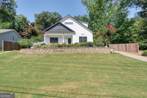 4471 Mclain Circle, Acworth