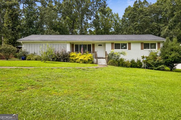 1331 Owen Circle Buford