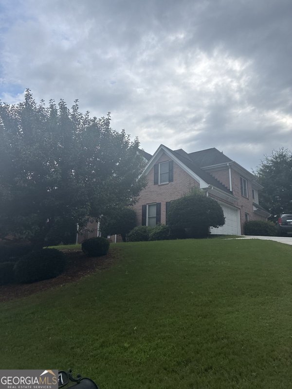 2977 Cadbury Court Snellville