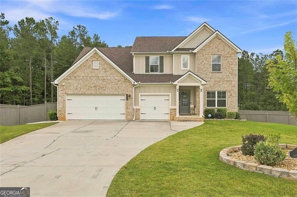 155 Estancia Lane Fayetteville