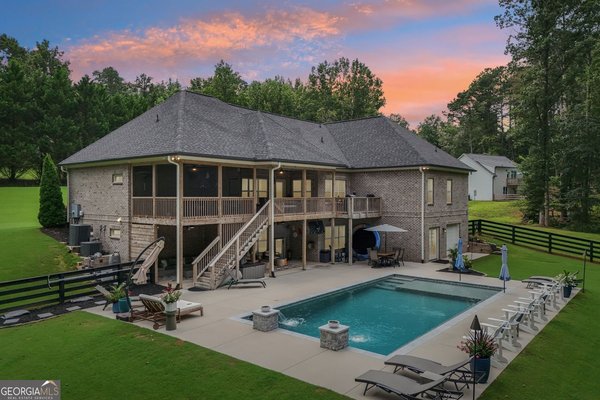 main picture of 5710 Breitling Drive, Cumming